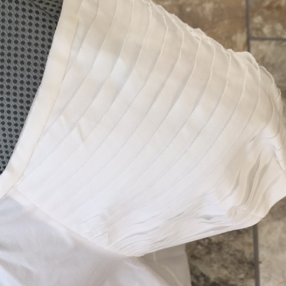 🙉 BCBGMazAzria top - Picture 2 of 8